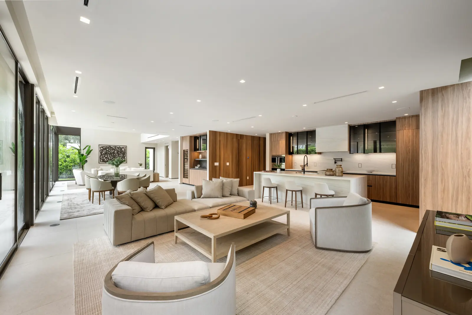 7300 SW 52nd Court — image 4