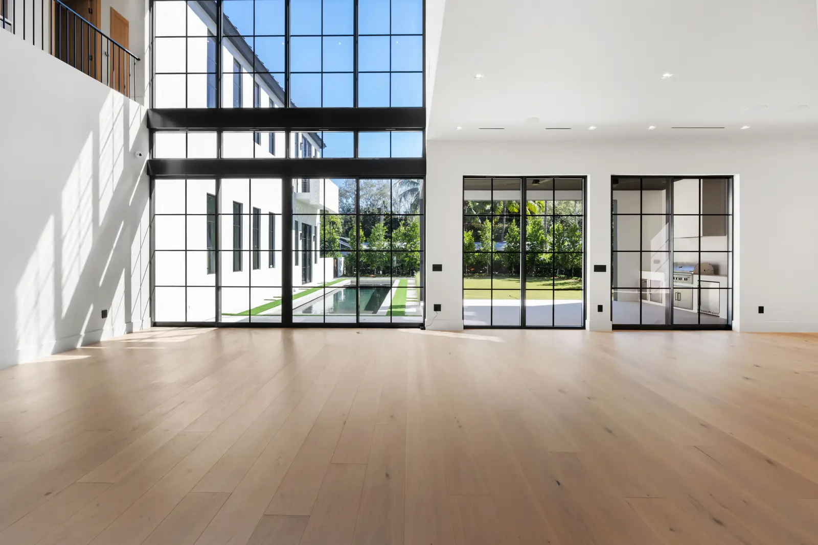 7401 SW 54th Avenue — image 4