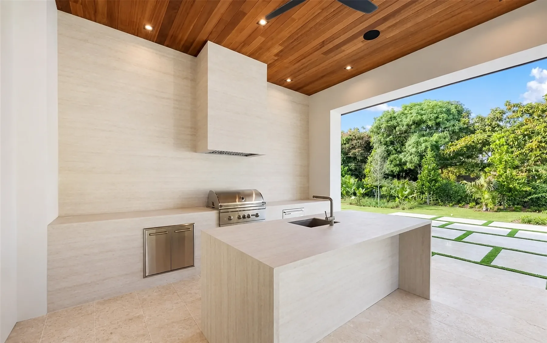 7725 SW 114th Street summer kitchen