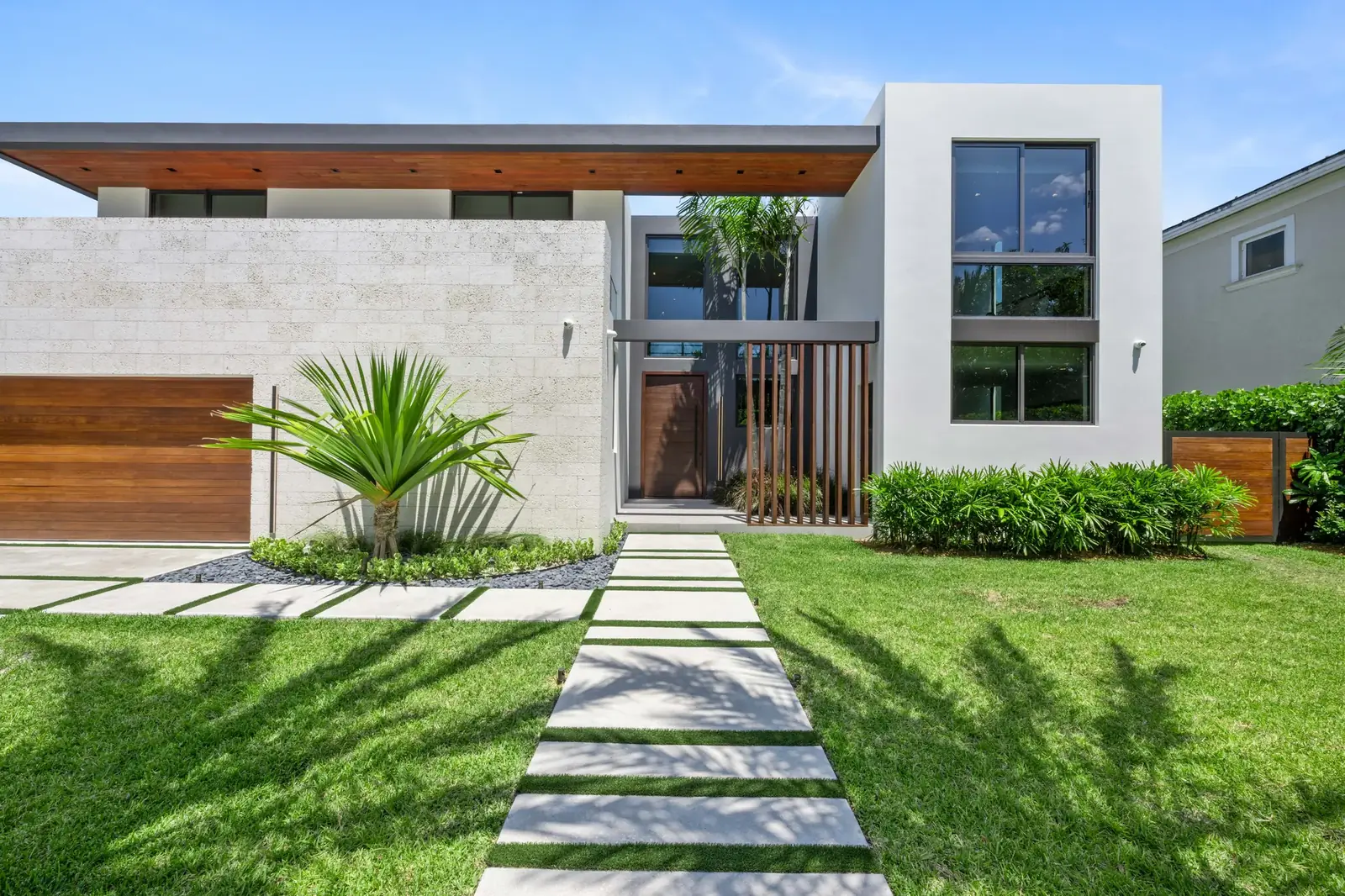 7815 SW 54th Avenue — image 17