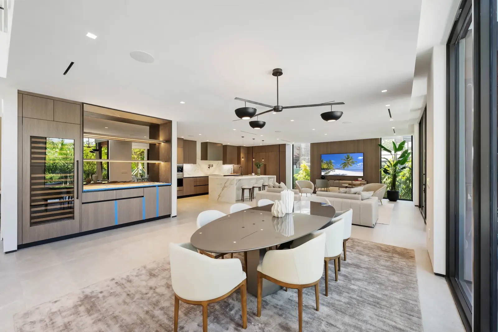 7815 SW 54th Avenue — image 24